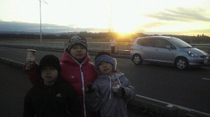 �����ν�